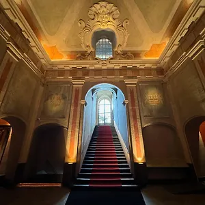https://hotel-palazzo-durazzo-suites.hotelitalianriviera.com