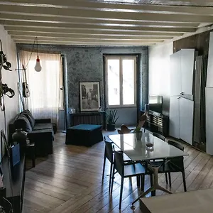 Hébergement de vacances Flora Inn, Flora I - Nel Cuore Di Alta, Bergame